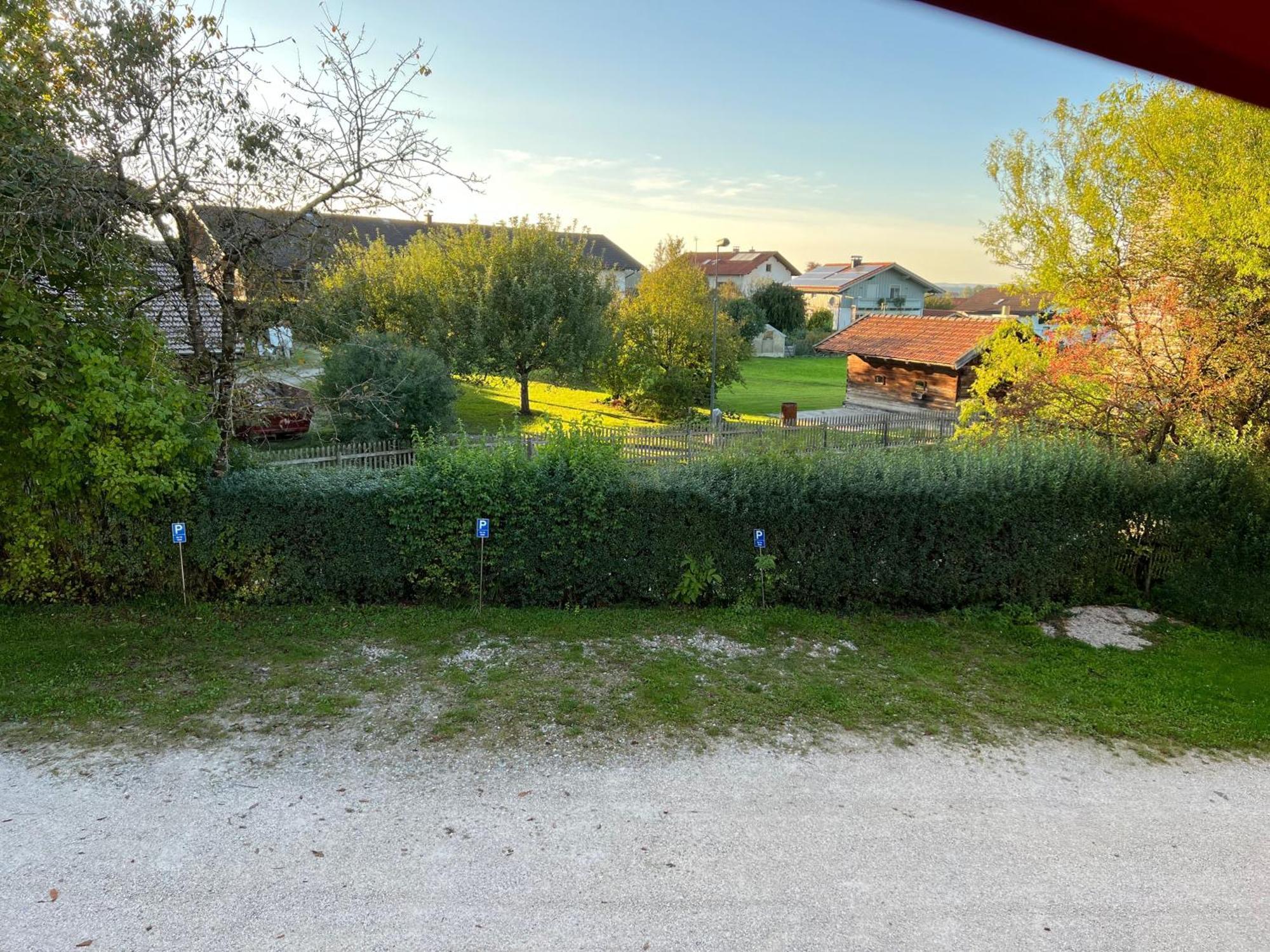 Ferienwohnung Beim Schmied Traunreut Exterior foto